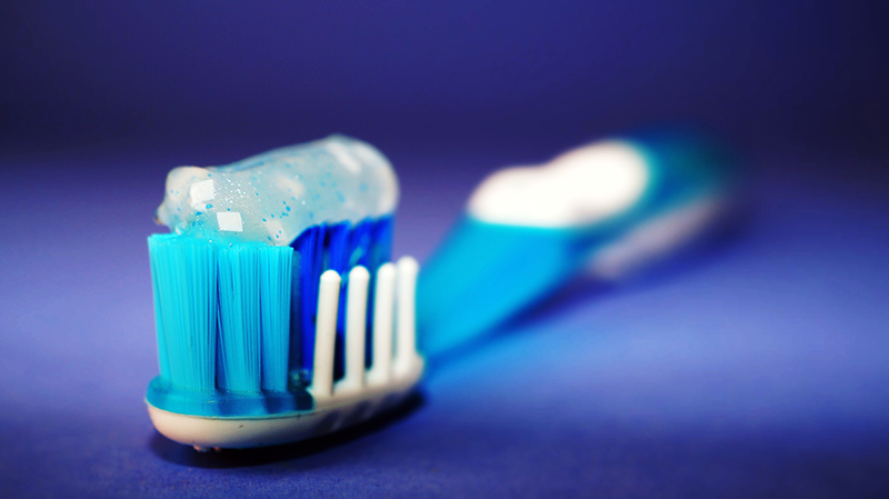 toothbrush toothpaste - How to Find the Right Dentist